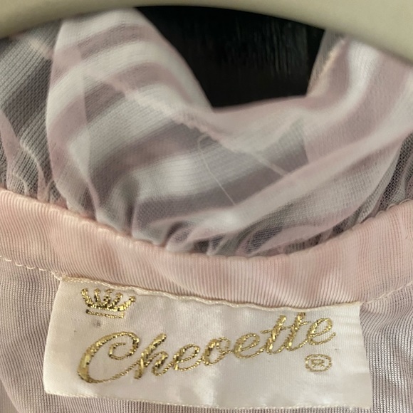 ✨SOLD✨Vintage night gown and light cover coat - Picture 5 of 6